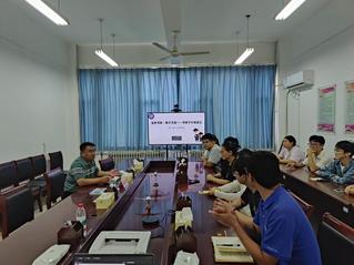 我院举办考研学生座谈会